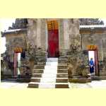 house019.jpg